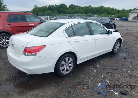 2010 Honda Accord 2.4 Ex-L из США, поврежденный, VIN 1HGCP2F86AA093203
